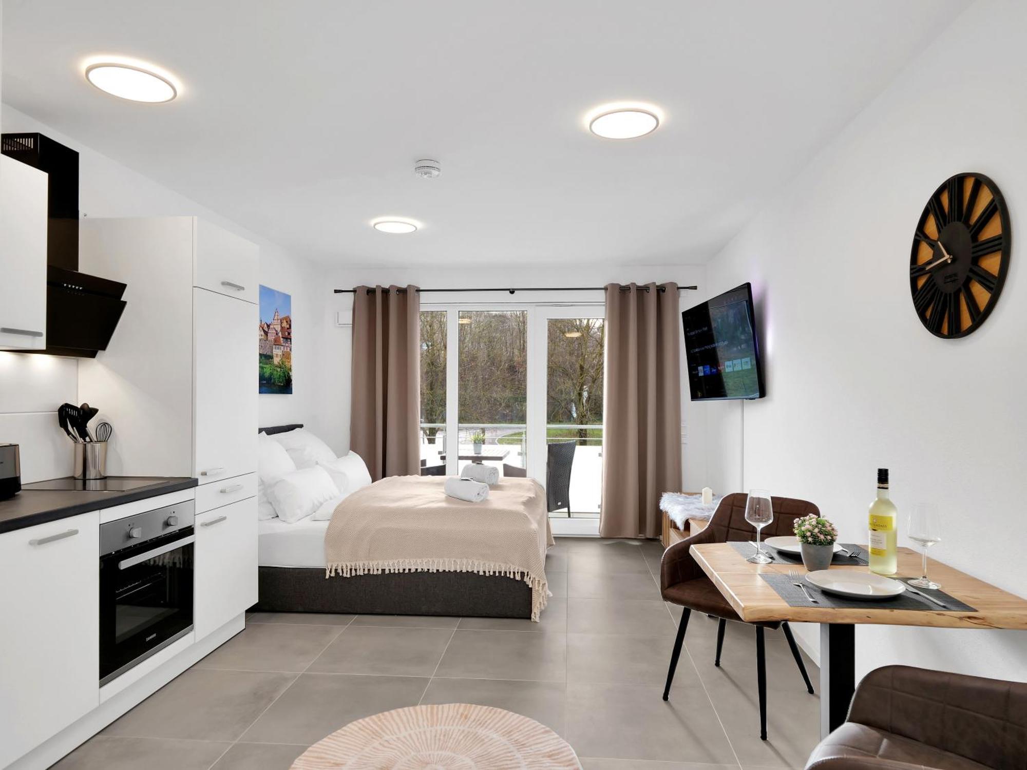 Inhome Studio Apartment - Kueche - Parken - Tv Schwaebisch Hall Ngoại thất bức ảnh